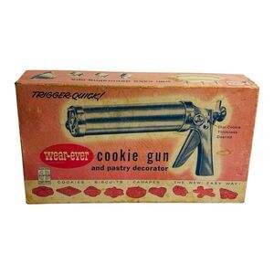 Vintage Wear-Ever Cookie Gun & Pastry Decorator
